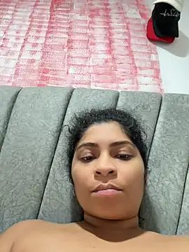 Tana_latin1- Chat XXX live