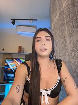 saracaball_ Adlı Modelin Canlı XXX Sohbeti