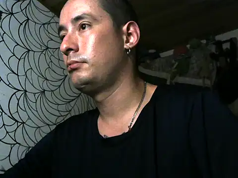 vampireathome Show in webcam