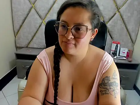 Sembang XXX Secara Langsung Sarah_Boobs_