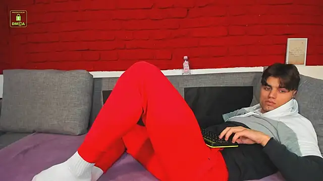 Kyle_Baker webcam show