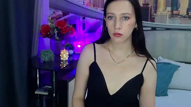 Chat XXX en directo de MonicaSweetx