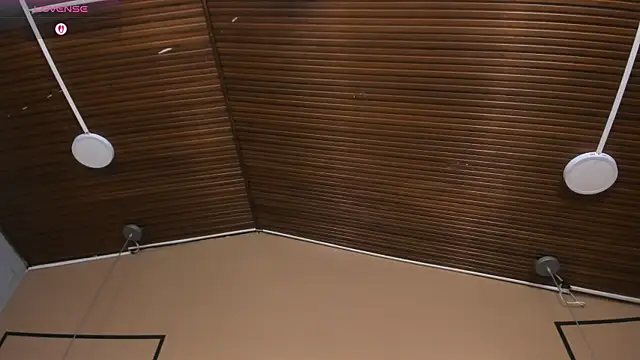 CAYLINCOLLINS' Live XXX Chat