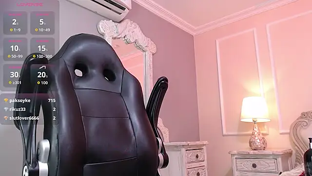 ElaineLaurent Chat XXX in diretta