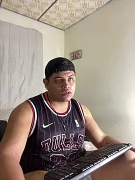 Chat +18 de boy_jasson ao vivo