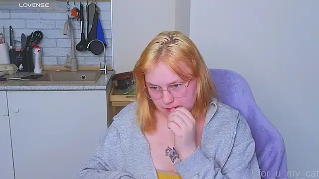 soft_focus live XXX chat
