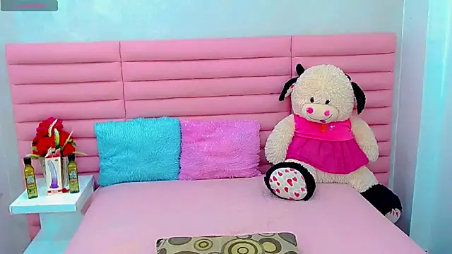 ariadnna_princes Webcam-Show