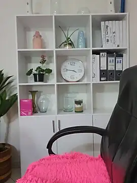 Gina_Myers – Naživo XXX chat