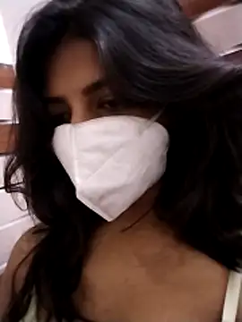 NAUGHTY-RASHI Webcam-Show