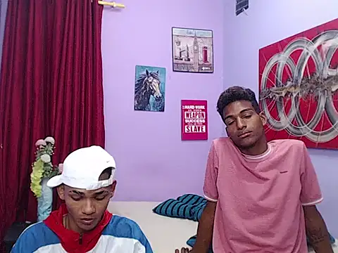 black_twinks élő XXX-chatje