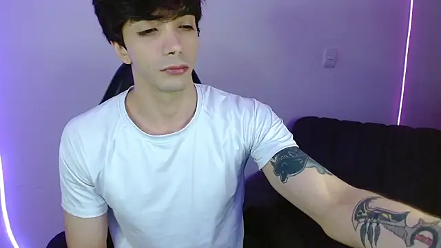 H3ll_B0I Chat XXX in diretta