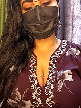 Anushka_flower live XXX chat