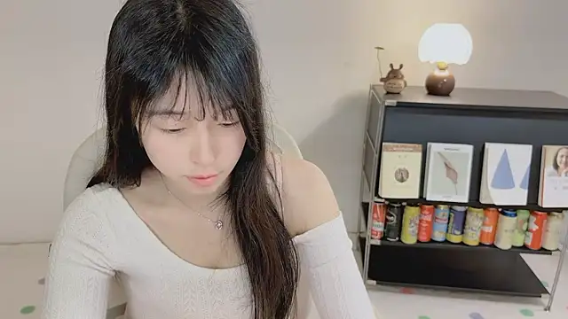Onechestnutn Live XXX chat