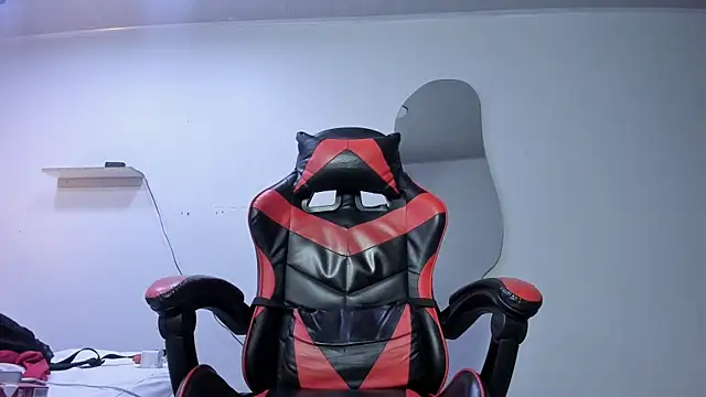 JackesTaylorn Live XXX chat