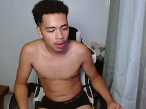curlyasian_njxx Pertunjukan Webcam