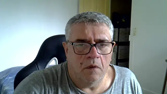 Laurent_oldmenn Live XXX chat