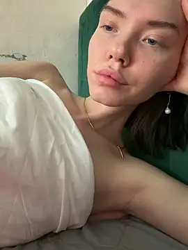 Živý XXX chat Lisaaa_Alisa