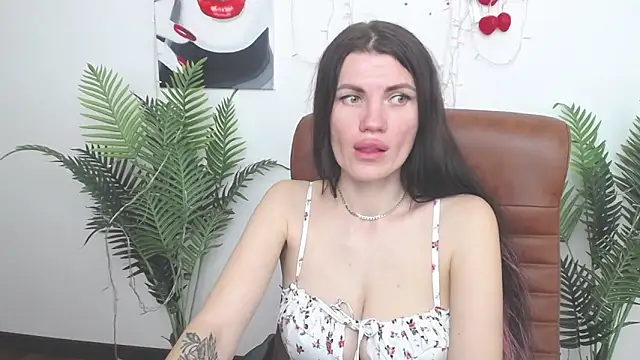 MilaLoona Obrolan Langsung XXX