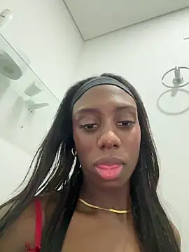 Zoe_Ravenn Show in webcam