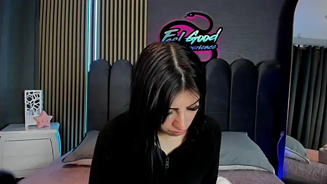 Nicolette_ks_n Live XXX chat