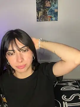 junorise23's Live XXX Chat