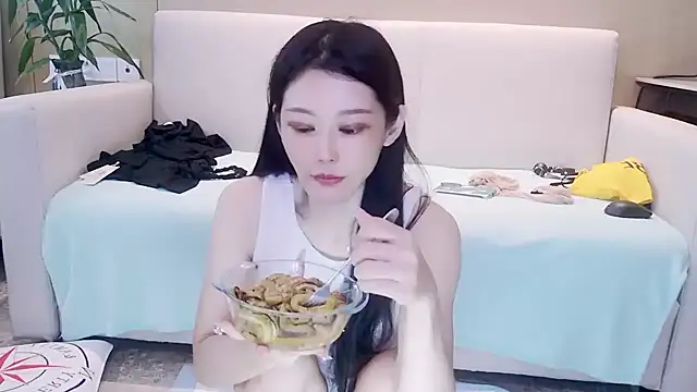 E-ll-A Adlı Modelin Canlı XXX Sohbeti