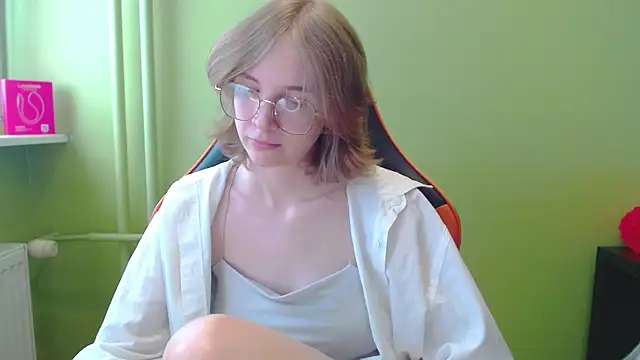 juicyPenny: απευθείας συνομιλία ΧΧΧ