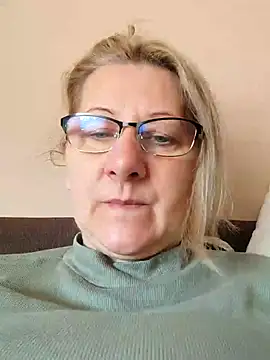 Elza01's Live XXX Chat