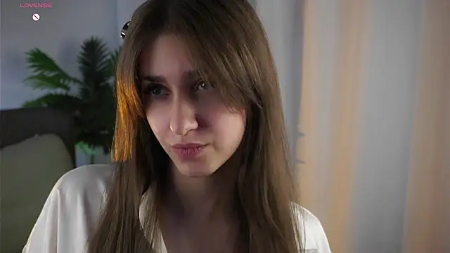 ClarineCasebolt's Live XXX Chat