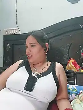 Poojabhabi101's Live XXX Chat