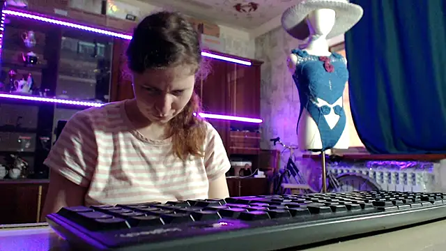 Živý XXX chat pa1e_pr1ncess