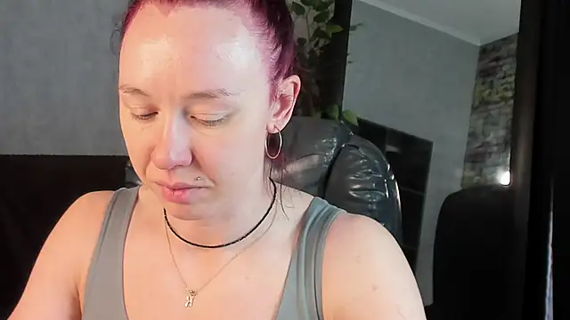 Chat XXX en directo de Spoty_Kate_