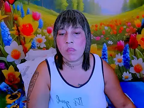 indianroxy élő XXX-chatje