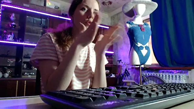 pa1e_pr1ncess' Live XXX Chat