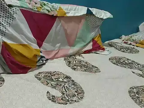 Precumboner 现场XXX聊天
