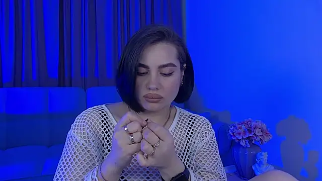 AdrianaToress' Live XXX Chat