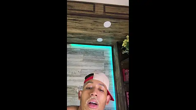 B_Wild Chat XXX live
