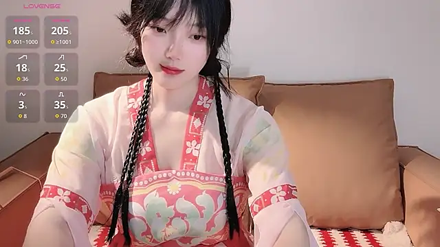 upoo7lt's Webcam Show