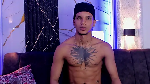 Chat +18 de kai_storm77 ao vivo