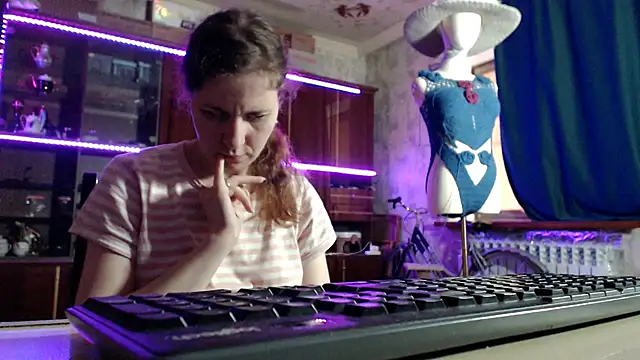 Živý XXX chat pa1e_pr1ncess