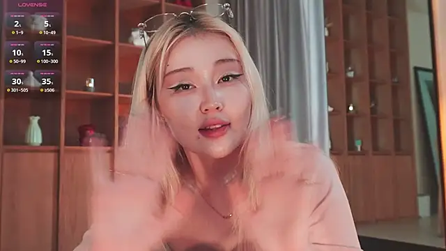 Онлайн чат XXX hyun_chia