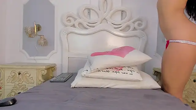 Онлайн чат XXX roxana_scott1