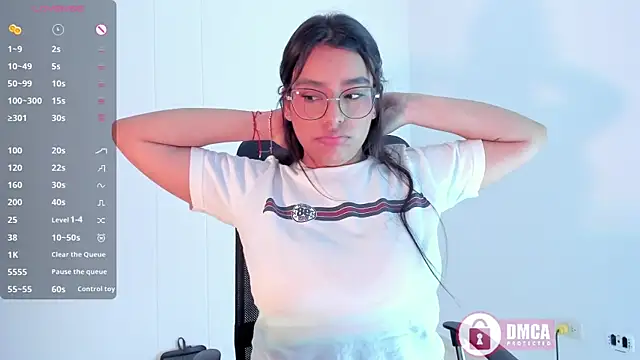 mypretty_isabella's Live XXX Chat