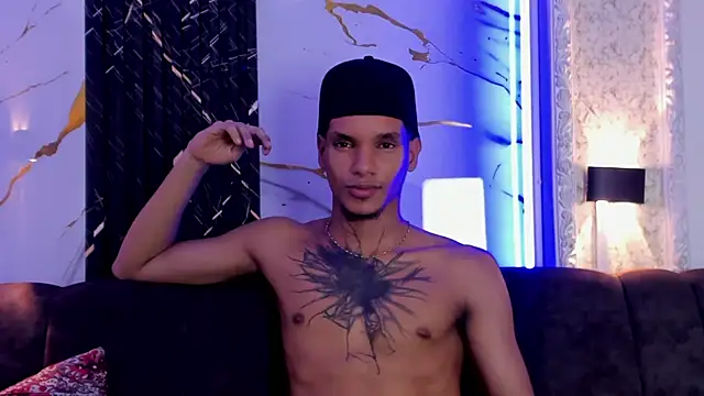 kai_storm77's Webcam Show