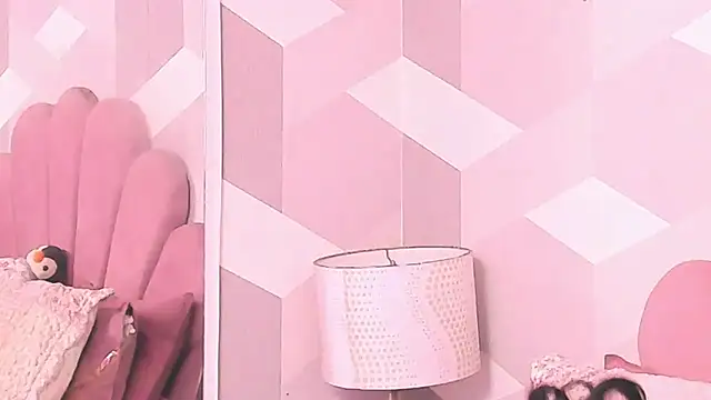 KylieMonnett webcam show