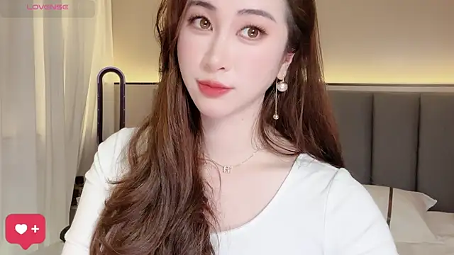wuyueaini 在線直播表演