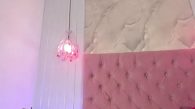RenataPeach Live XXX-Chat