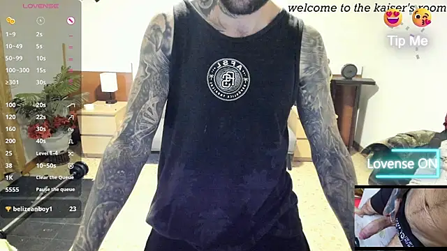 kaiser679_ Show in webcam