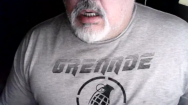 Pokazy przed kamerką – cashot58