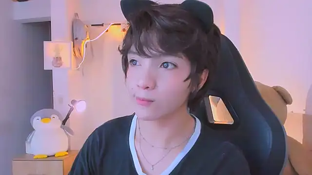 Chatroom XXX en direct de Sweet_Allan